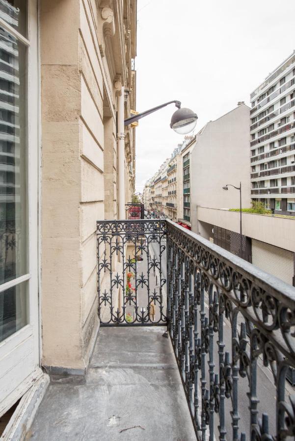 2 BR Appartement Near Tour Eiffel&Trocadéro Parigi Esterno foto